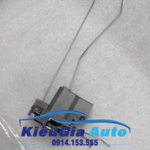 Ổ khóa ngậm cánh cửa Kia K200 813204E000 813104E000 Chính hãng