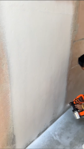 ONSEN กาพ่นสีไร้สาย ถังแสตนเลส 21V รุ่น ON-7000  แบตเตอรี่ 2 ก้อนพร้อมแท่นชาร์จ และ กาพ่นสีไฟฟ้ารุ่น ON-SP550S