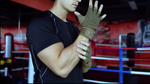 Winmax Găng tay nửa ngon tập thể dục cử tạ đào tạo quả tạ chống trượt với vành đai luyện tập kết hợp găng tay