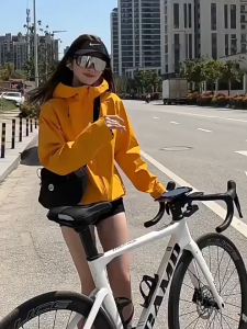 【Spot】Cyberpunk Futuristic Square Sunglasses Fashionable Cycling And Skiing Goggles Mountaineering Goggles For Men And Women