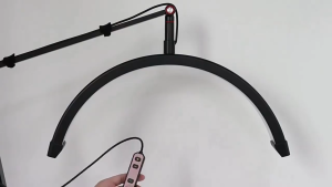 Desktop LED Video Light: 3000K-6000K Fill Light for Skincare Professionals & Makeup Artists