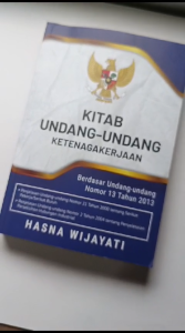 Buku Kitab Undang-undang Ketenagakerjaan