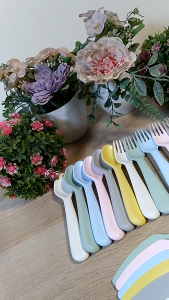 CHOBIG Sendok Bayi Warna Warni isi 18 pcs Lengkap SENDOK GARPU PISAU Plastik / Alat Makan Anak Sendok Garpu Pisau Plastik Set / Piknik Kids Spoon Set Pastel