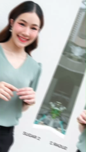 SUG เสื้อคอวีแขนตุ๊กตา 25” ยาว พลีทลาย :อก 36-50