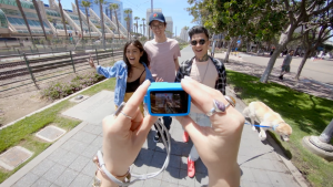 GoPro Sleeve + Lanyard  ปลอกแขน + สายคล้อง ( HERO 13/12/11/10/9 สีดำ) สีน้ำเงินป้องกันจากรอยขีดข่วนโดยไม่ต้องเพิ่มจำนวนมาก[GoPro Lifestyle]