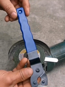 REMAX ADJUSTABLE GRINDER OPENER / ANGLE GRINDER SPANNER WRENCH GRINDER ACCESSORIES PIN WRENCH GRINDER KUNCI 61-JR100