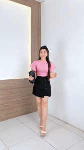 [MUA 2 GIẢM 70K] Quần Giả Váy Nữ GUMAC Quần Váy Công Sở Lưng Cao Vải Tuyết Mưa Xẻ Đắp Đính Nút Có Túi LSHF1201
