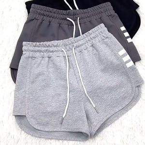 กางเกงขาสั้นลำลอง กางเกงขาสั้นสไตล์สายฝอ ขนาดฟรีไซส์ สวมใส่ได้ทุกโอกาศ กางเกงขาสั้นเอวยางยืด