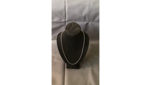 Kalung Titanium Monel: Kualitas Tinggi & Anti Karat