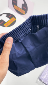 ชุดอนุบาล เอวยางยืด ชุดนักเรียนอนุบาล ชุดนักเรียน ชุดอนุบาลชาย ชุดนักเรียนชาย สีกรม พร้อมส่ง ด่วน