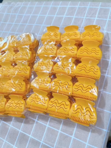 Kẹp vàng cách nhiệt chuyên dùng cho uống tóc nóng - Kẹp nhựa dẻo chịu nhiệt giá rẻ kẹp sát tóc khi uống