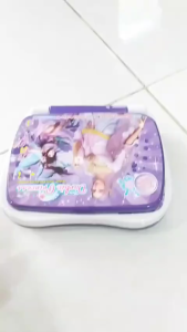 Mainan Anak Laptop Elektrik Bisa Menyalah 2 Bahasa Yang Bagus Dan Murah ST 2351 | Mainan Edukasi Anak Menggunakan Baterai Dan Variasi Yang Lucu Dan Keren | Mainan Laptop Mini Berbahan Plastik Kemasan Dus