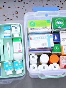 First Aid Box Medication Storage Box Household Outdoor Portable Multi-layer Handle Emergency Medicine Container Dustproof