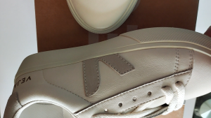 RT 2026 New {Original} All Match Genuine Leather Fashion Trend Mens and Womens Sports Sneakers Casual Small White Shoes for Couples