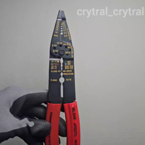 Sg Seller - Milbar 2E Insulated and non Insulated Crimping tool with wire stripper and bolt cutter (AWG10 to 20)