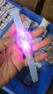 New Arrival! Jam tangan anak Motif Kuromi My Melody Cinnamorol Sanrio Dengan Lampu LED