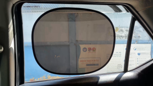 Combo 2 Tấm Che Nắng Ô Tô Phim Cách Nhiệt Tròn Nhỏ CIND LS-D36 (36*44 cm) - Nhập Khẩu Chính Hãng