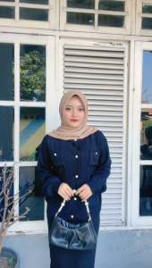 Kardigan Rajut Wanita Berkerah dengan Kancing Mutiara - Lengan Panjang - Fashion Korea