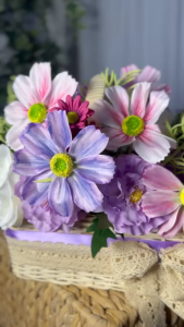 Hoa Giả Giỏ Hoa Lụa Giả Mây Đan Trang Trí Nhà Cửa Văn Phòng Làm Đạo Cụ Chụp Ảnh- (Mẫu 12-Dáng Chữ Nhật Tông Hồng Tím)