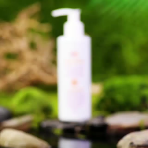 Sữa Rửa Mặt Dưỡng Trắng Spotlite Cleansing Liquid Gel - Làm Sạch Dịu Nhẹ Se Khít Lỗ Chân Lông