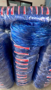 เชือกฟางเส้นใหญ่ เกรดA คุณภาพดี ยกแถว 6 ม้วน น้ำหนัก 1.9 KG