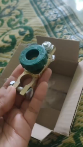 พร้อมส่ง ขั้ว แบตเตอรี รุ่นใหม่ 17mm Car battery power switch Car Battery Switch Battery Cut-off Switch