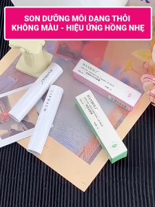 Son Dưỡng Môi Không Màu HANBOLI Dạng Thỏi 3gram Chứa Vaseline Vitamin E – Chống Khô Môi Nứt Nẻ Làm Môi Mềm Mại Căng Mọng Dưỡng Hồng