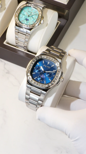 SKMEI nam mới Của thời trang sang trọng Xem Kết Cấu Quay Số Zircon Ba mắt Quay Số Hiển Thị phát sáng vào ban đêm Chống Thấm Nước Khóa liền Đồng hồ đeo tay doanh nhân Cho Đàn ông 7076