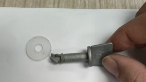 J122S14 BATTERY COVER LOCK VOLVO FM/FH V3 20922826 LORRY TRUCK AKSESORI