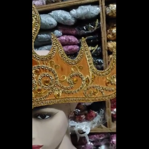 SIGER MAHKOTA TARI MOTIF KASANDRA: Aksesoris Tari Tradisional
