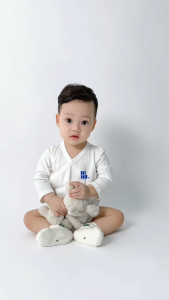 Ninunapz - Body dài tay cao cấp nút bấm cài chéo tiện lợi cho bé từ 0M-6M - Vải sợi tre pha cotton siêu mềm mịn êm ái.