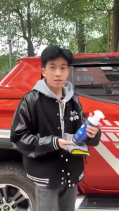 Chai Xịt Vệ Sinh Nội Thất- ghế da Ô Tô Xwash - Hỗ Trợ Diệt Khuẩn Khử Mùi Khó Chịu Bên Trong Xe Ô Tô(500ml).