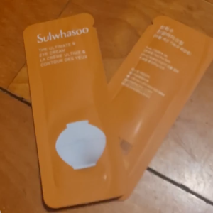 1 gói Kem Dưỡng Da Quanh Mắt Săn Chắc Cao Cấp The Ultimate S Eye Cream 1ml gói sample