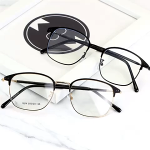 Kacamata Photocromic Wanita Pria Terbaru Free Boc+lap Pembersih 1924 Korean Fashion