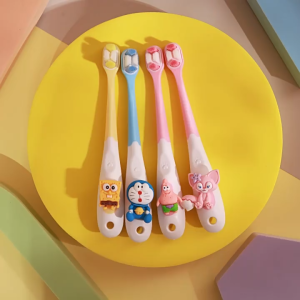 แปรงสีฟันเด็ก ชุดการ์ตูนแอนิเมชั่น ขนนุ่ม เหมาะสำหรับ เด็กอายุ 3 ถึง 12 ปี แปรงสีฟันป้องกันฟัน [5PCS]