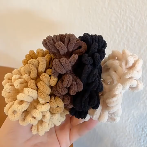 Dây thun cột tóc kiểu cách đơn giản dễ phối đồ cho nữ