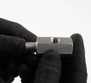 1/8 Inch BSPT Oil Pressure Sensor Tee To NPT Stainless Steel Turbo Feed Line Gauge Exhaust Assembly