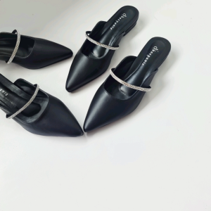 Leora Veddira - Shoeponic - Sandal Hak Mules - Hak 3 cm - SPN Pernik Mules - Sendal Dewasa Perempuan