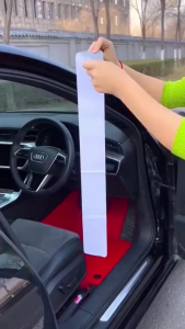 (1/4/5Pcs) Stiker Pelindung Pijakan Lantai Pintu Mobil / Universal Carbon Fiber Car Door Step Sill Plate Mobil Sticker