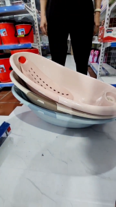 Thau chậu tắm bé đa năng nhựa VIỆT NHẬT 2202 - Có ván lưới tựa tắm tay vịn khay sữa tắm