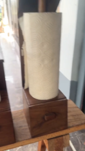 แกนทิชชู่ ไม้สัก ที่ใส่ทิชชู่ 2 ขนาด กล่องทิชชู่  แกนใส่กระดาษชำระ ใส่กระดาษฟอยด์  ฟิมล์ยืดแพคของ  พร้อมลิ้นชักเก็บของ