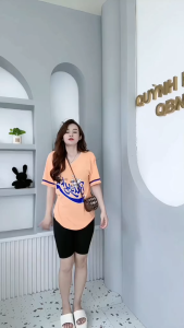 Set Bộ Nữ Thun TĂM LẠNH Quần Ngố + Áo FORM RỘNG Cổ Tim In Chữ - Top Women