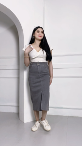 Highwaist Rok Jeans Melar Panjang 7/9 Belah Depan Doubel Button Seventyn Skirt