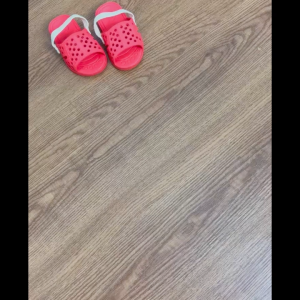 Dép tổ ong cho bé VAC (( 0-16 tháng tuổi) có dây đeocao cấpêm chân - Nhựa EVA siêu nhẹ