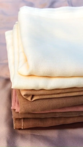 Kerudung Segiempat Model Paris Polos Jadul Bahan Premium Warna Abu Sma