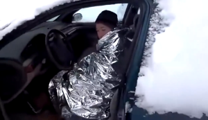 Beestyle ผ้าห่มอวกาศ 130 210ซม สำหรับแคมป์ปิ้ง ผ้าห่มฉุกเฉิน emergency rescue blanket ผ้าห่มฉุกเฉินกันน้ำกันแดดสำหรับกลางแจ้ง No 3488