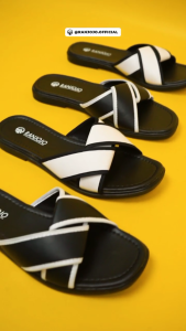 Sendal Slop Wanita Teplek Original Wanita terbaru Sandal Trendy sendal wanita Murah Kekinian RJ35