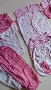 Paket 12 pcs Baju bayi newborn bahan premium 0-4 BULAN