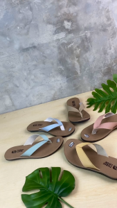 THREELOOK Official - Sandal Kulit Wanita Sandal Kekinian Sendal Sandal Jepit Wanita Anti Slip Anti Licin - Jasmine