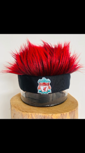 Topi Rambut Palsu Pria: Aksesoris Pakaian Pria yang Unik